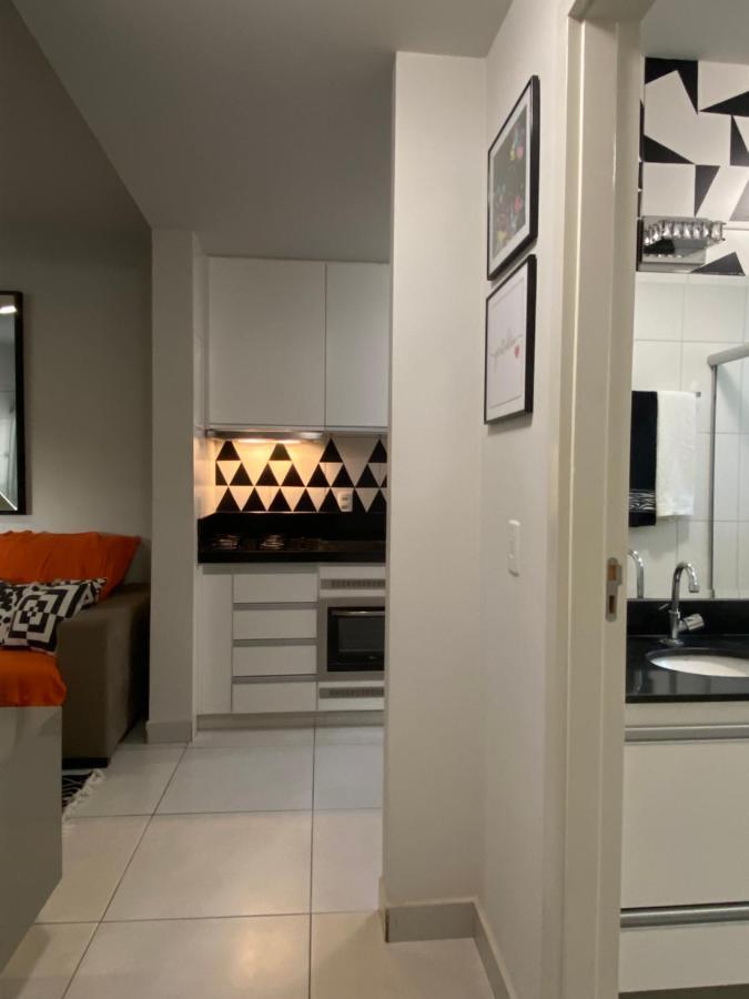 Sinta-Se Em Casa! Ap Novo, Aconchegante E Funcional- Otima Localizacao Apartment Montes Claros Exterior photo
